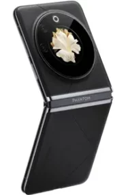 A picture of the Tecno Phantom V Flip smartphone